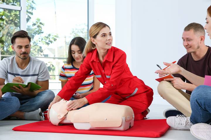 Workplace first aid training can reduce accidents